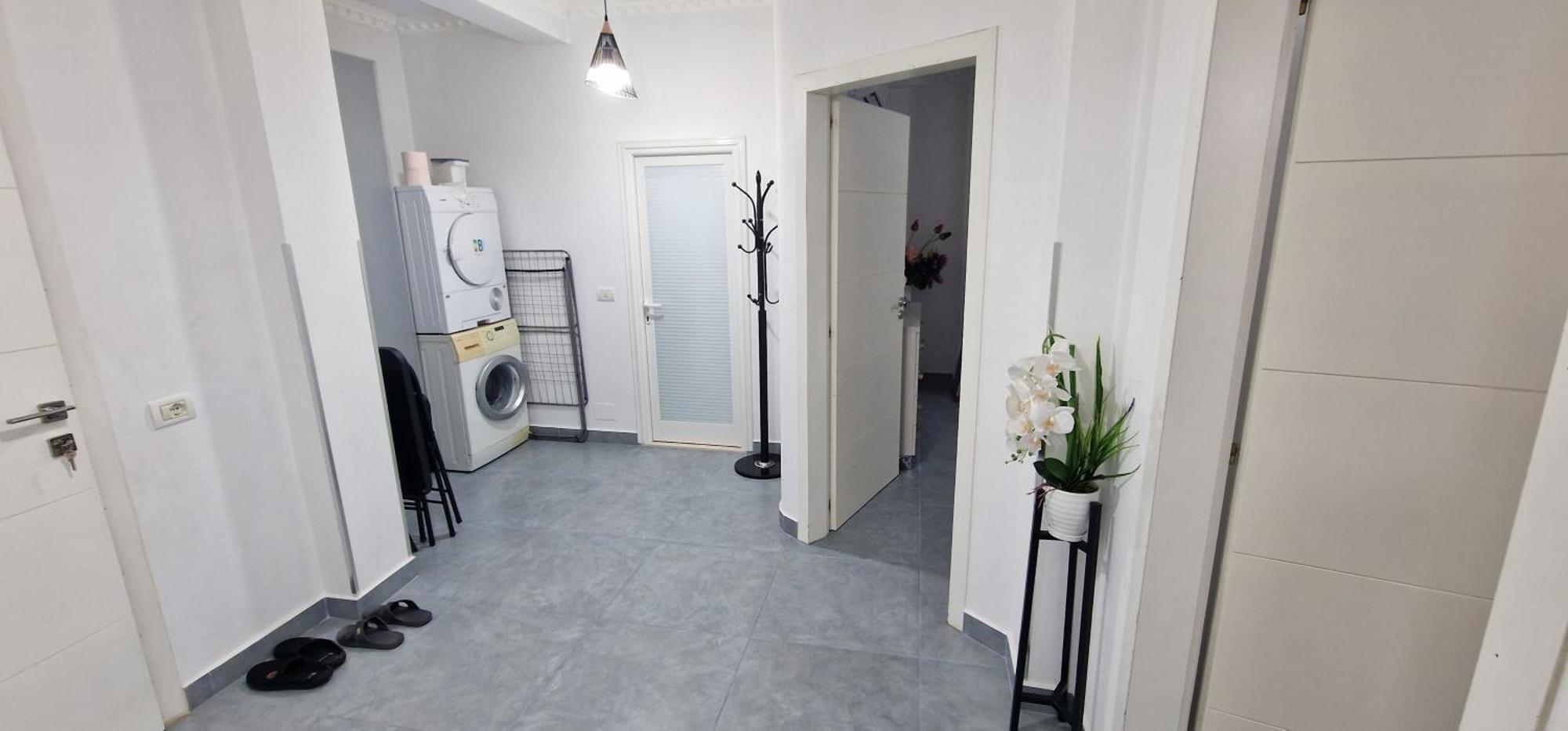 Apartment Rent Elbasan City Center 1 Exterior photo