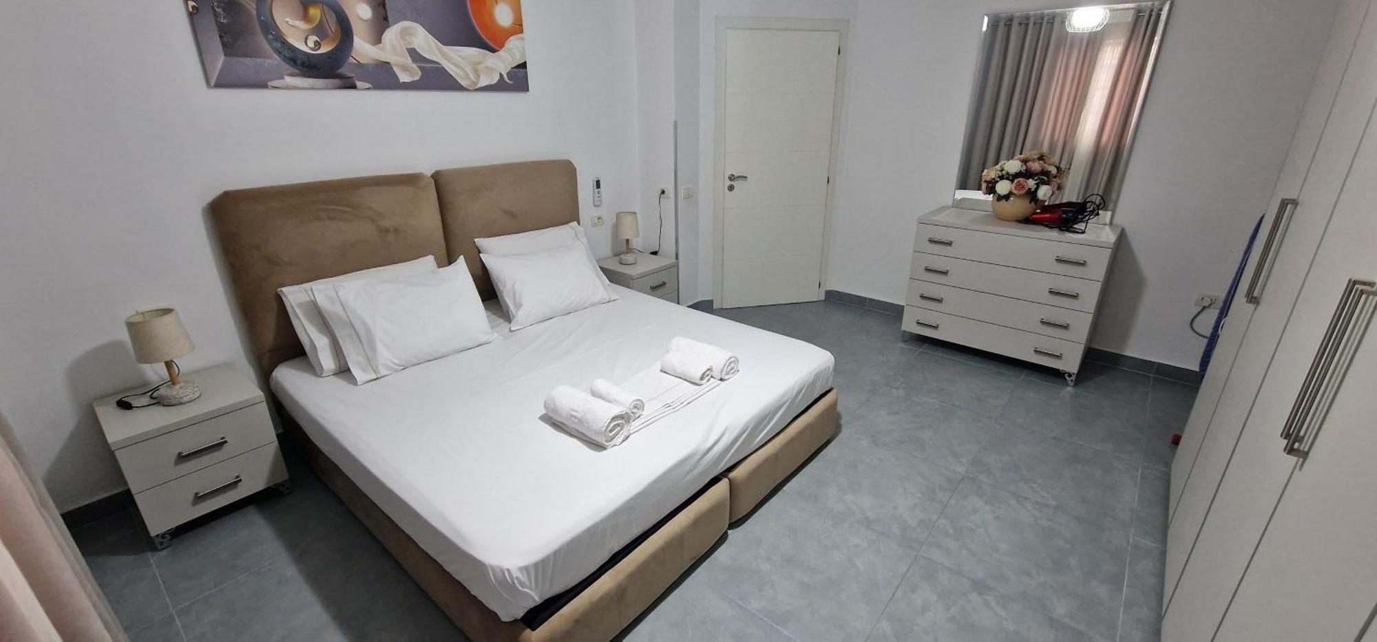 Apartment Rent Elbasan City Center 1 Exterior photo